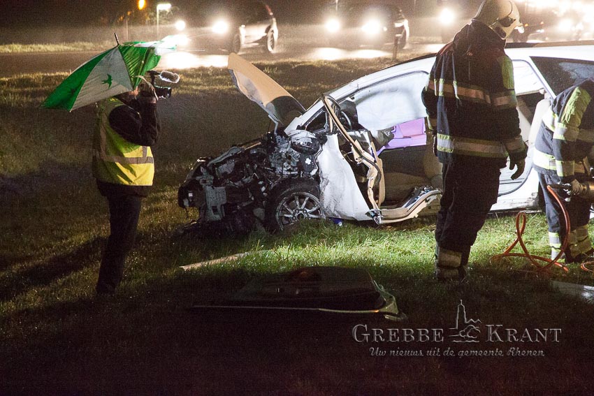 Rhenen, 16 december 2015. Frontale aanrijding op de Rijnbrug. Fotograaf: Hans Hoekstra